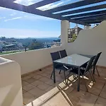 Aloha Hill Club *