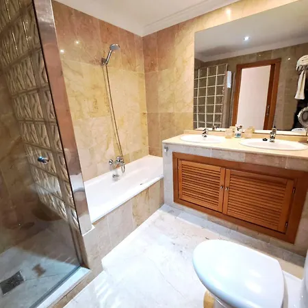 Aloha Hill Club Appartement *