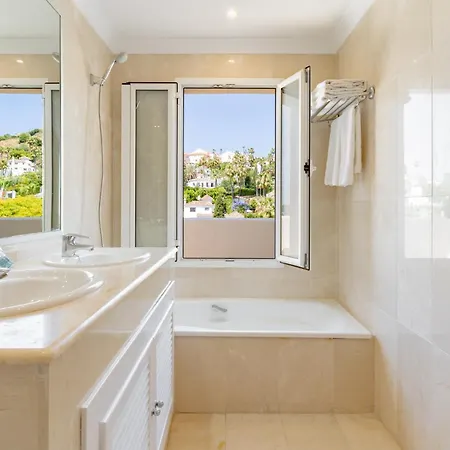 Aloha Hill Club Appartement