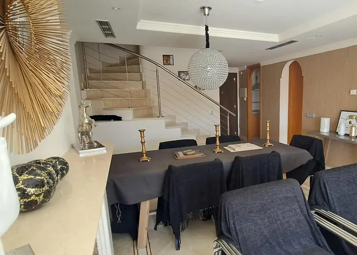 Aloha Hill Club ماربيا