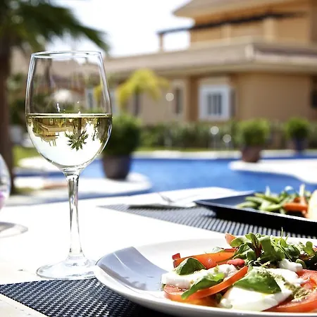 Aloha Hill Club Apartament *