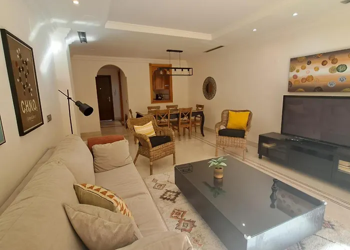 Aloha Hill Club Apartman *